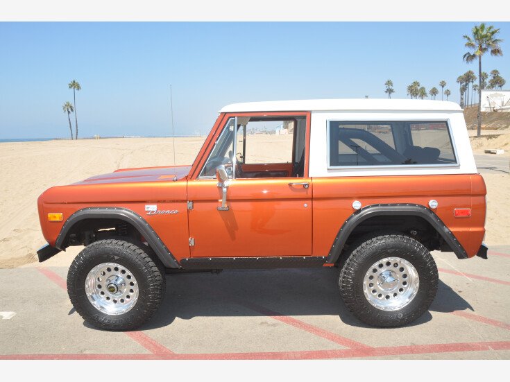 Thumbnail Photo undefined for New 1972 Ford Bronco Sport
